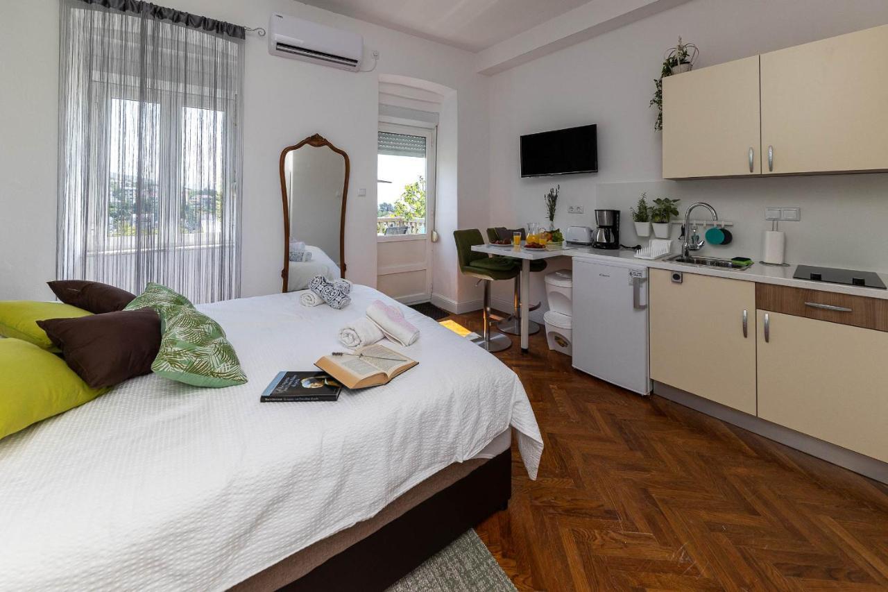 Apartmani Kaiserin Crikvenica Eksteriør bilde