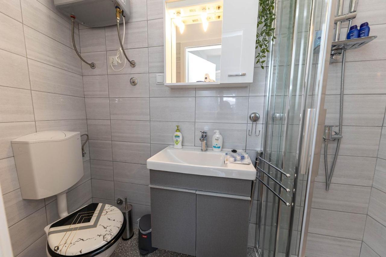 Apartmani Kaiserin Crikvenica Eksteriør bilde